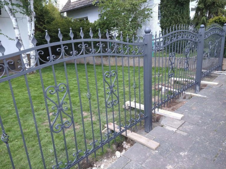 Schmiedezäune: Zeitlose Schönheit für Ihren Garten